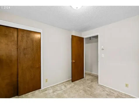 316 E Rosewood Avenue Eugene OR 97404