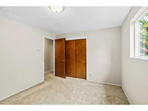 316 E Rosewood Avenue Eugene OR 97404