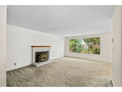 316 E Rosewood Avenue Eugene OR 97404