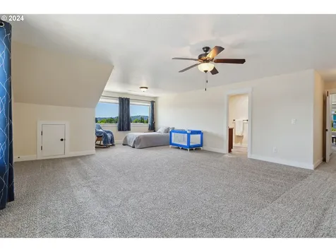 564 NE Fern Avenue Dallas OR 97338