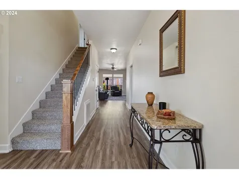 564 NE Fern Avenue Dallas OR 97338