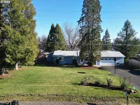 2495 Happy Valley Drive Medford OR 97501