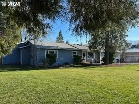 2495 Happy Valley Drive Medford OR 97501