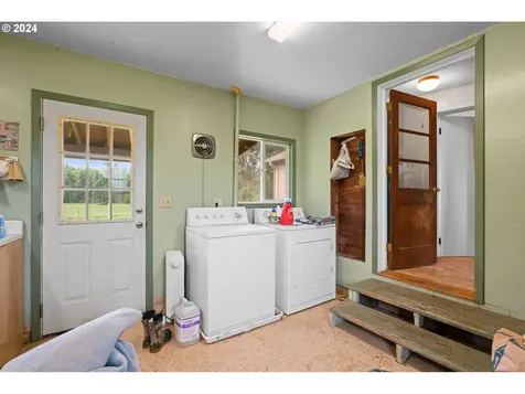 11010 S Township Road Canby OR 97013