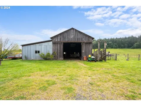 11010 S Township Road Canby OR 97013