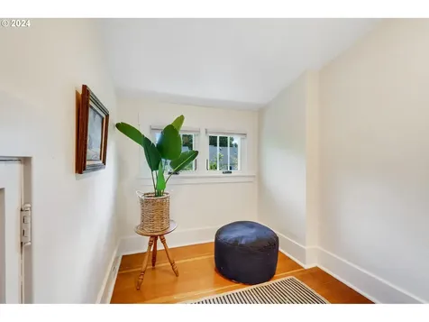 3934 Ne 18th Avenue Portland OR 97212