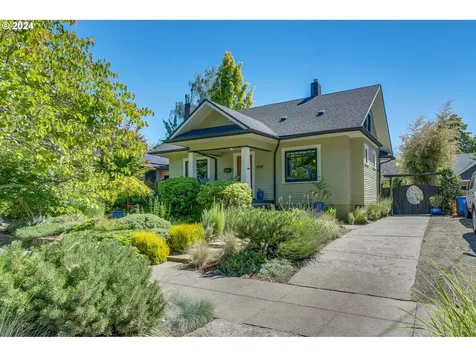 3934 Ne 18th Avenue Portland OR 97212