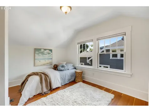 3934 Ne 18th Avenue Portland OR 97212