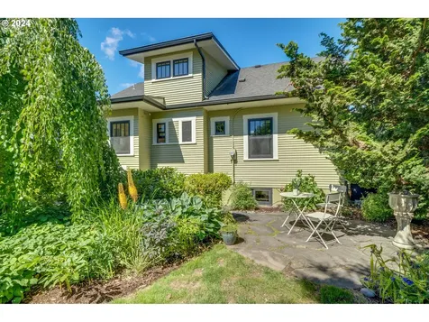 3934 Ne 18th Avenue Portland OR 97212