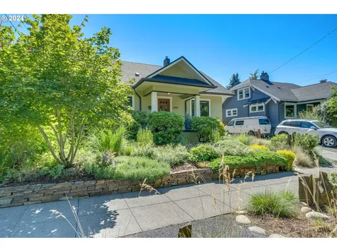 3934 Ne 18th Avenue Portland OR 97212