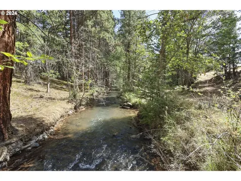 77427 Highway 216 Maupin OR 97037