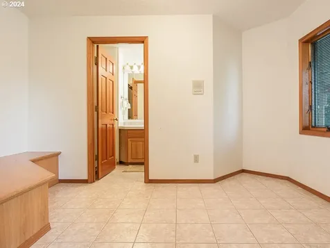 10103 Se Palatial Court Happy Valley OR 97086