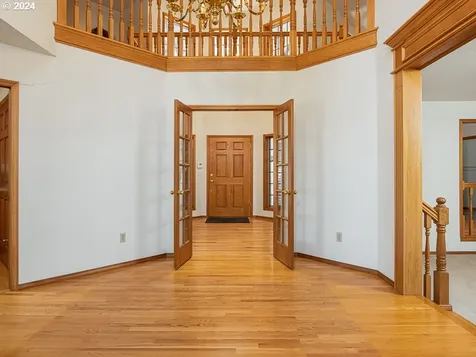10103 Se Palatial Court Happy Valley OR 97086