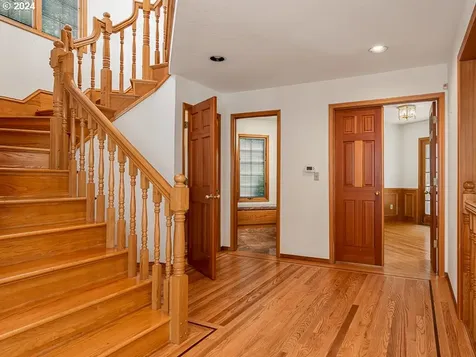 10103 Se Palatial Court Happy Valley OR 97086