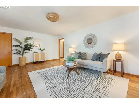 7475 Sw 76th Avenue Portland OR 97223