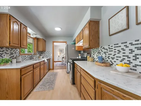 7475 Sw 76th Avenue Portland OR 97223