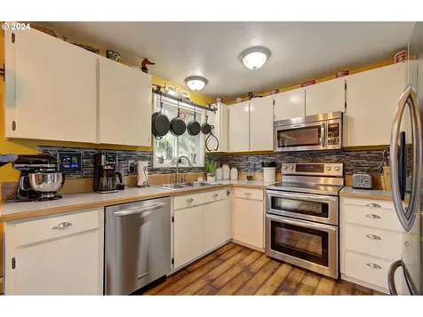 5501 Ne 62nd Avenue Vancouver WA 98661