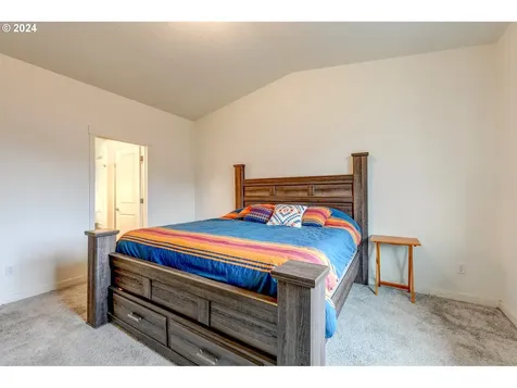1560 Ne Forest Park Street Estacada OR 97023