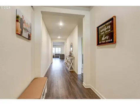1560 Ne Forest Park Street Estacada OR 97023