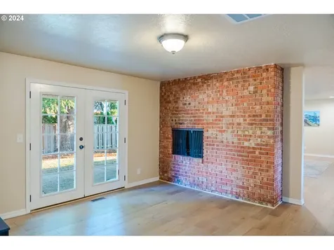597 NE Birchwood Place Hillsboro OR 97124