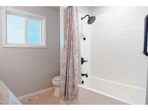 597 NE Birchwood Place Hillsboro OR 97124