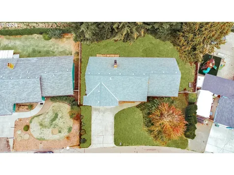 597 NE Birchwood Place Hillsboro OR 97124