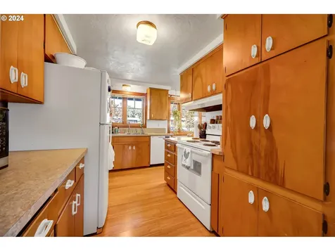 3515 Mill Street Eugene OR 97405