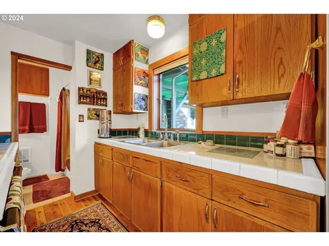 3515 Mill Street Eugene OR 97405