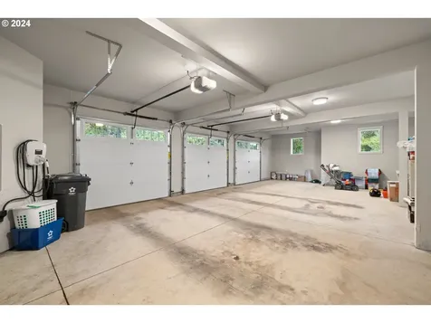 15560 NE Eilers Road Aurora OR 97002