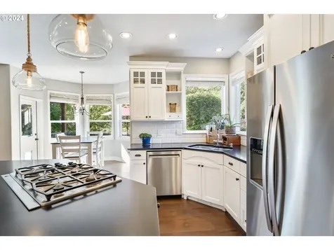 28791 SW Cascade Loop Wilsonville OR 97070