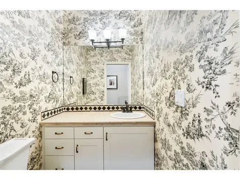 28791 SW Cascade Loop Wilsonville OR 97070