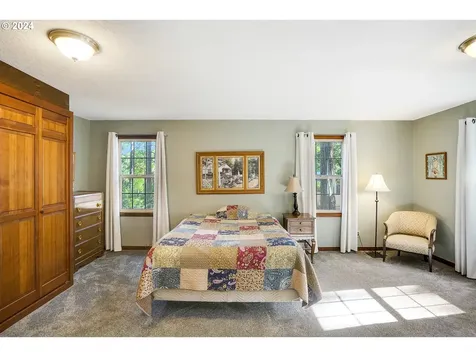 18155 S Abiqua Road NE Silverton OR 97381