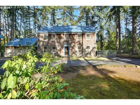 18155 S Abiqua Road NE Silverton OR 97381
