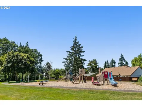 17375 Nw Brickstone Court Beaverton OR 97006