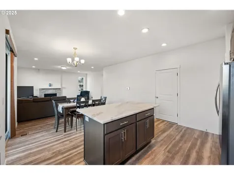 2864 SE Baker Avenue Gresham OR 97080