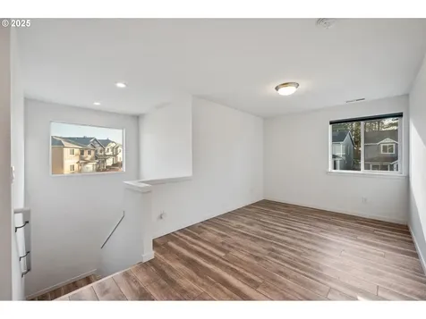 2864 SE Baker Avenue Gresham OR 97080