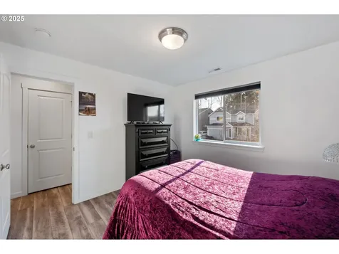 2864 SE Baker Avenue Gresham OR 97080