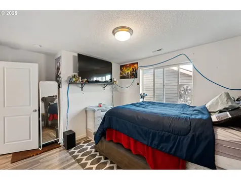 2864 SE Baker Avenue Gresham OR 97080