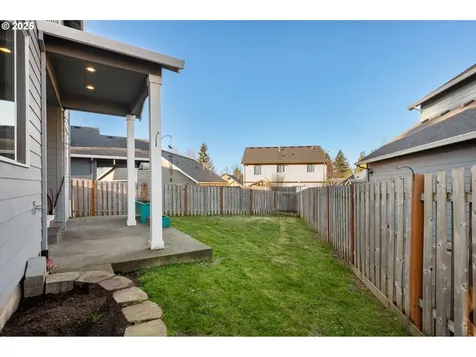 2864 SE Baker Avenue Gresham OR 97080