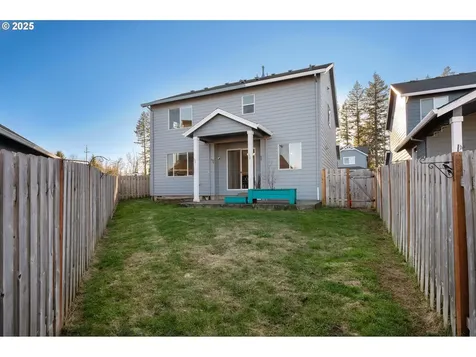 2864 SE Baker Avenue Gresham OR 97080