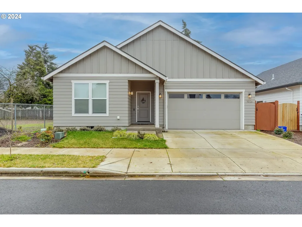 1026 W Olympic Street Springfield OR 97477