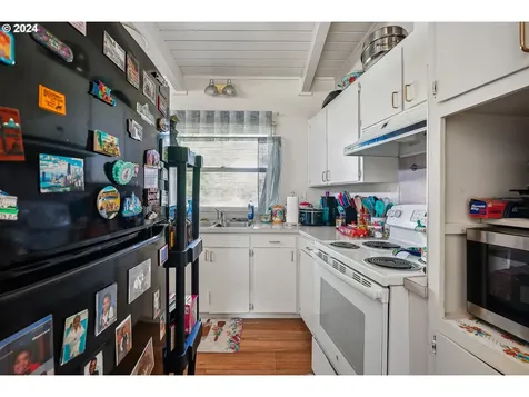 120/122 N Morrison Road Vancouver WA 98664