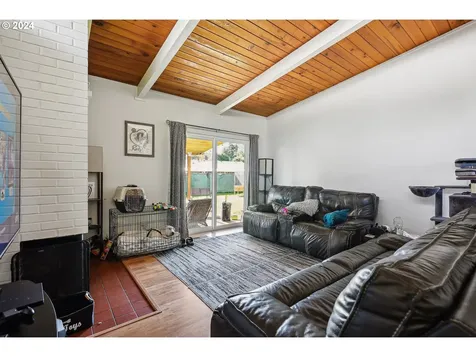 120/122 N Morrison Road Vancouver WA 98664