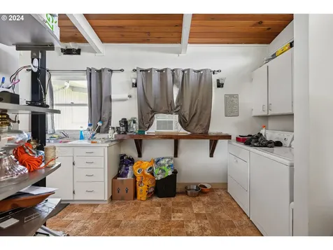 120/122 N Morrison Road Vancouver WA 98664