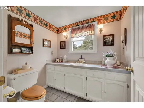 32253 Wilson Creek Road Cottage Grove OR 97424