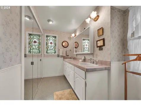 32253 Wilson Creek Road Cottage Grove OR 97424
