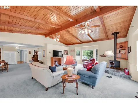32253 Wilson Creek Road Cottage Grove OR 97424