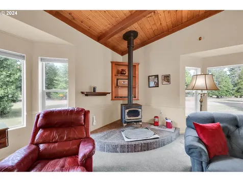 32253 Wilson Creek Road Cottage Grove OR 97424