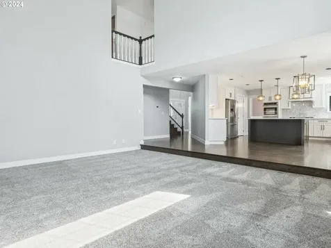 506 Se 14th Court Gresham OR 97080