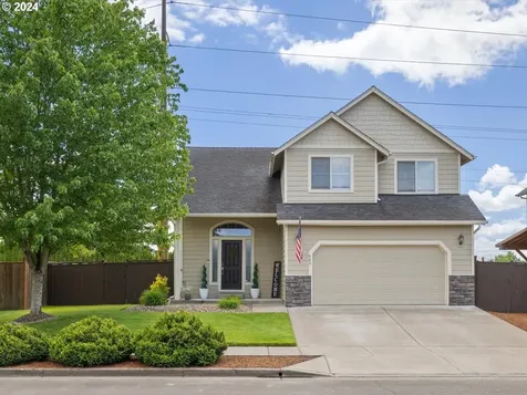 609 Royal Tern Avenue Halsey OR 97348